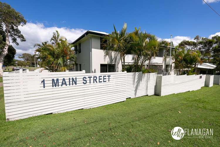 2/1 Main Street, Crescent Head NSW 2440