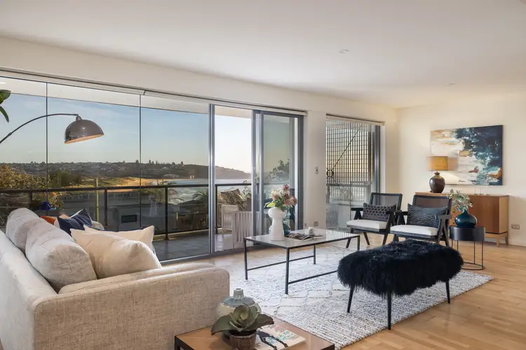 Main view of Homely unit listing, 25/16-18 Beach Street, Curl Curl NSW 2096