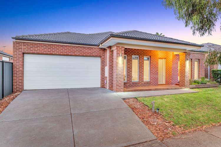 Second view of Homely house listing, 3 Jubilee Lane, Craigieburn VIC 3064