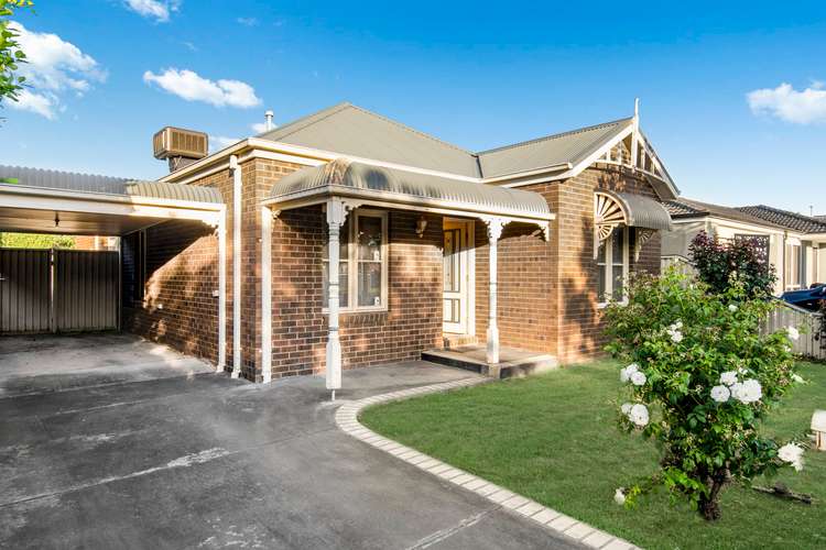 Main view of Homely house listing, 4 MacAlister Place, Pakenham VIC 3810