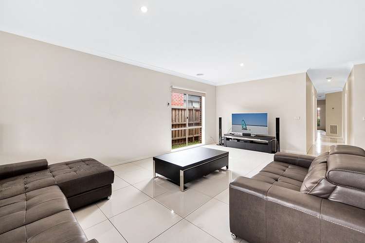 Fourth view of Homely house listing, 35 Paxford Drive, Cranbourne North VIC 3977