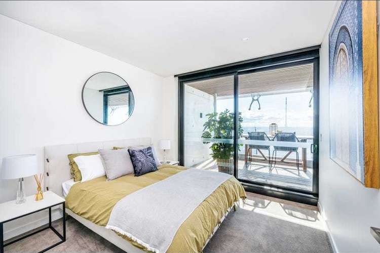 Third view of Homely apartment listing, Level 19/115 Bathurst Street, Sydney NSW 2000