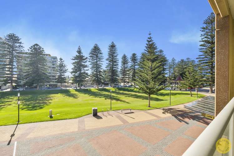 206/19 Holdfast Promenade, Glenelg SA 5045