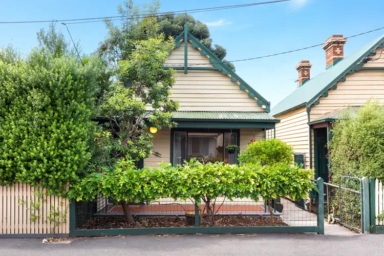 8 Walker Street
