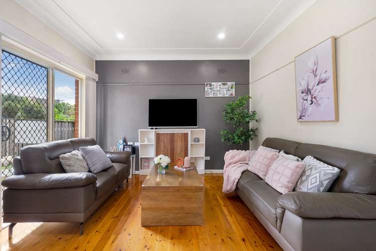 Fourth view of Homely house listing, 15 Rees Street, Mays Hill NSW 2145