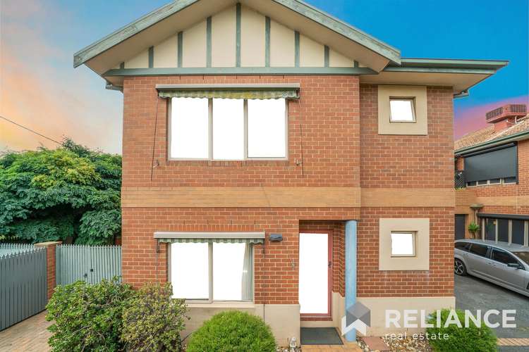 1/207 Watton Street, Werribee VIC 3030