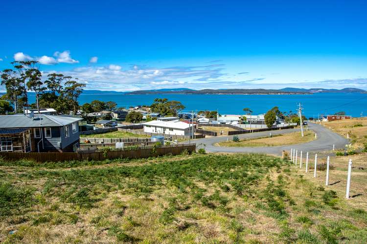 24 Norfolk Crescent, Primrose Sands TAS 7173