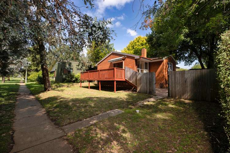 9 Philp Place, Curtin ACT 2605