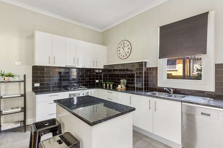 Second view of Homely house listing, 19 Cambridge Crescent, White Hills VIC 3550