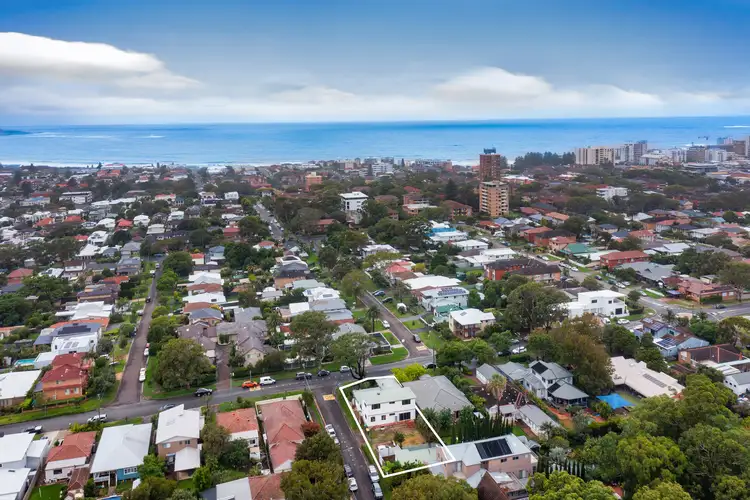 Second view of Homely house listing, 33 Franklin Road, Cronulla NSW 2230