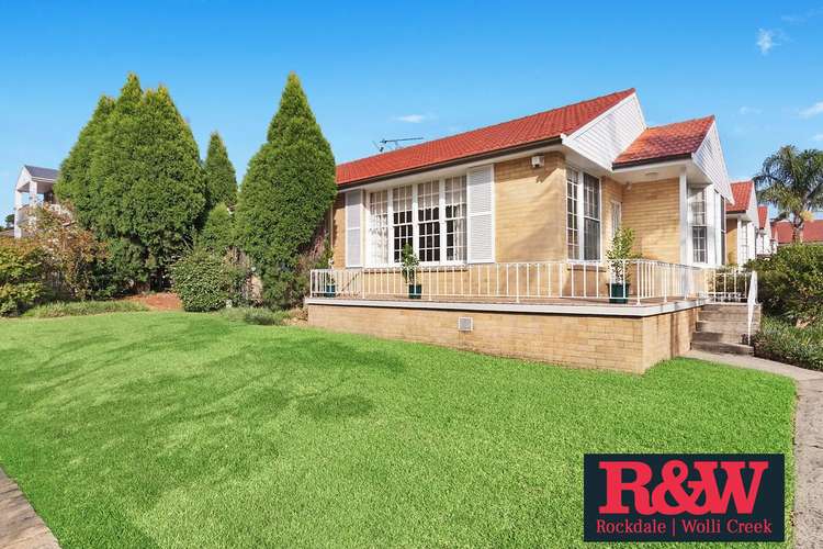Main view of Homely villa listing, 1/14 Gladstone Street, Bexley NSW 2207