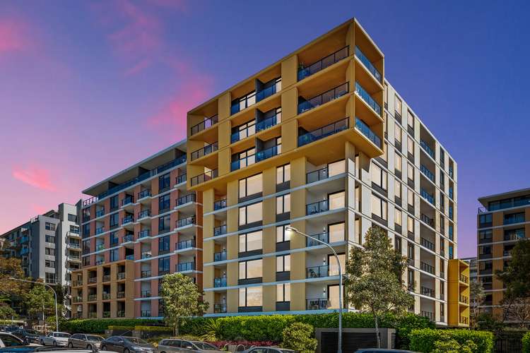 Main view of Homely apartment listing, 621/21-37 Waitara Avenue, Waitara NSW 2077