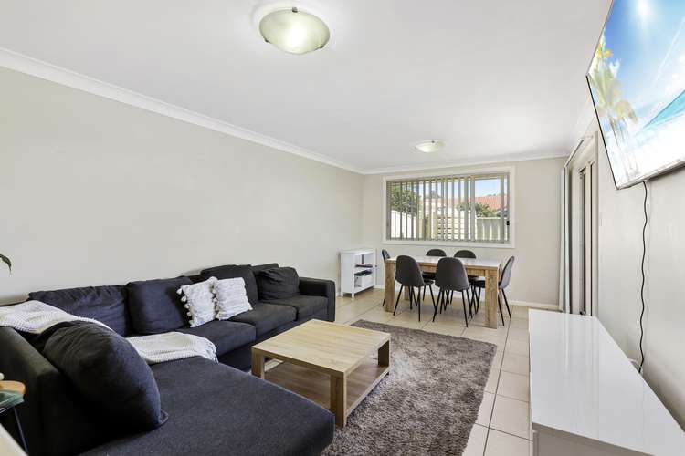 Third view of Homely house listing, 8 Rosehill Place, Tamworth NSW 2340