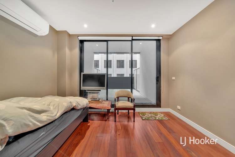 Fourth view of Homely apartment listing, 517/228 Abeckett Street, Melbourne VIC 3000