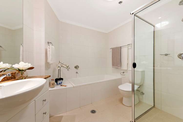 Sixth view of Homely apartment listing, 364/298 Sussex Street, Sydney NSW 2000