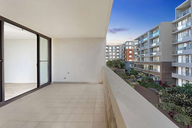 425/45 Amalfi Drive, Wentworth Point NSW 2127