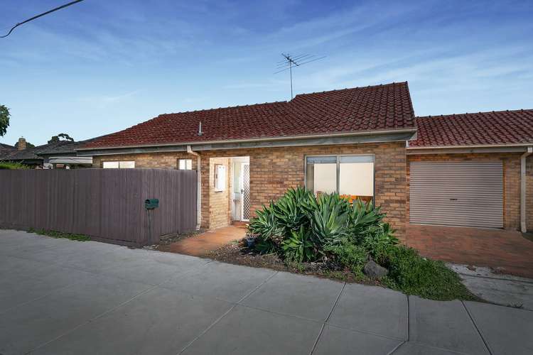 Main view of Homely villa listing, 2/427 Bell Street, Pascoe Vale South VIC 3044