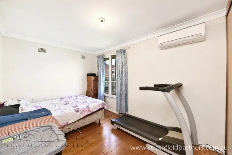 Fifth view of Homely house listing, 14 Tea Tree Crescent, Macquarie Fields NSW 2564
