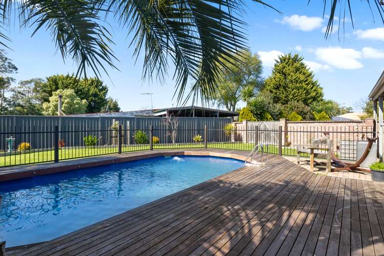 Main view of Homely house listing, 9 Briar Close, Narre Warren VIC 3805