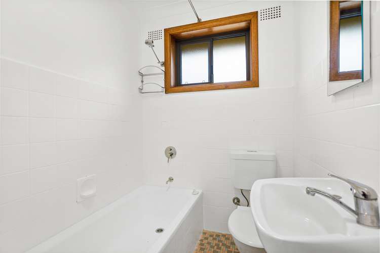 Third view of Homely unit listing, 6/10 Bode Avenue, Wollongong NSW 2500