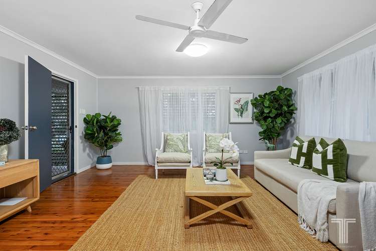 Third view of Homely house listing, 25 O'Connor Crescent, Mansfield QLD 4122