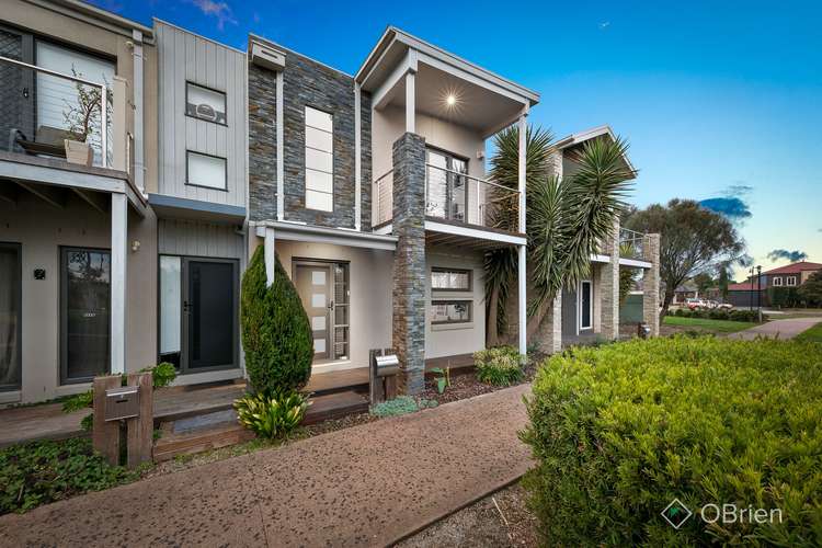 Main view of Homely townhouse listing, 5 Sepal Lane, Pakenham VIC 3810