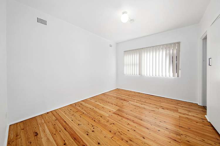 Third view of Homely apartment listing, 4/29 Parramatta Street, Cronulla NSW 2230