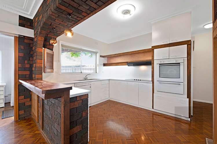 Fifth view of Homely house listing, 10 Berthandra Court, West Footscray VIC 3012