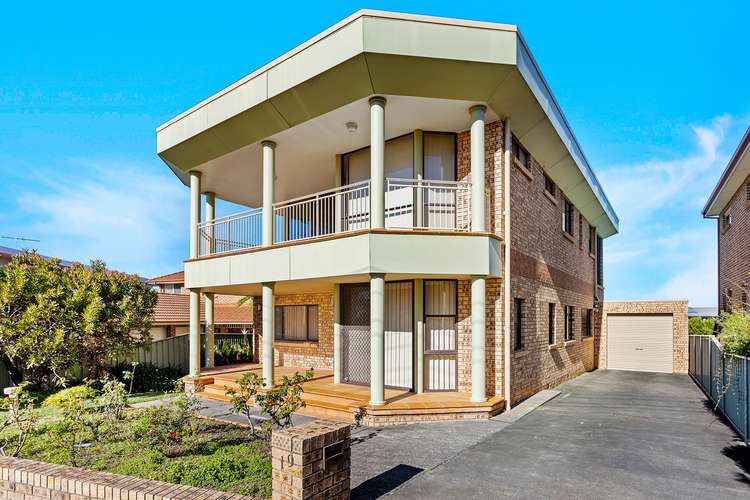 Main view of Homely house listing, 19 Tasman Parade, Thirroul NSW 2515