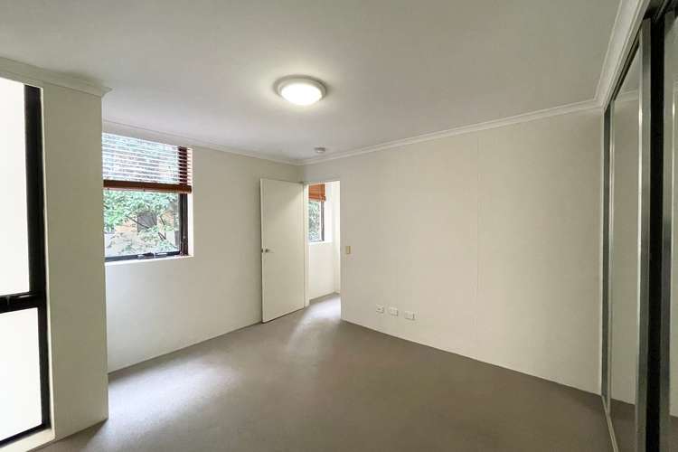 Fourth view of Homely apartment listing, 4/6 Cross Street, Pyrmont NSW 2009