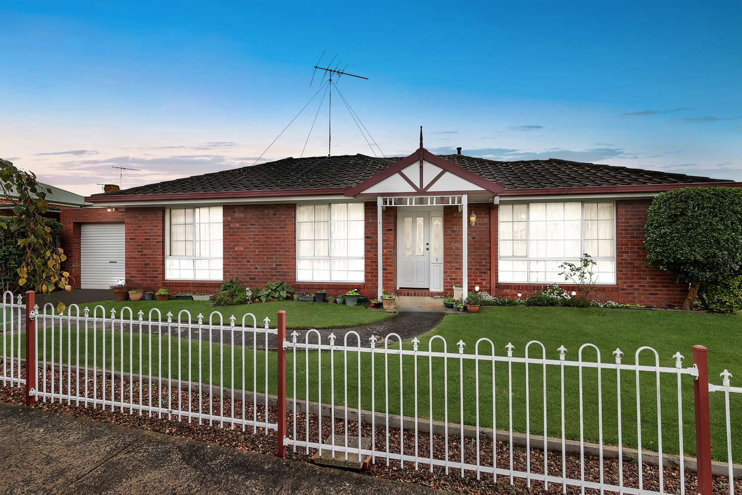 Main view of Homely unit listing, 1/38 Mulquiney Crescent, Highton VIC 3216