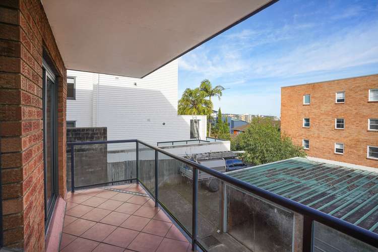 Second view of Homely apartment listing, 19/50 Crown Road, Queenscliff NSW 2096