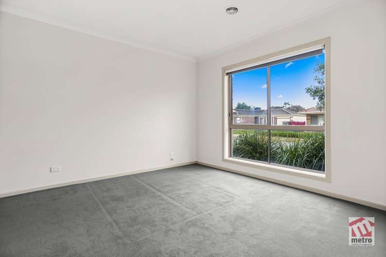 Third view of Homely house listing, 39 Everwin Drive, Werribee VIC 3030