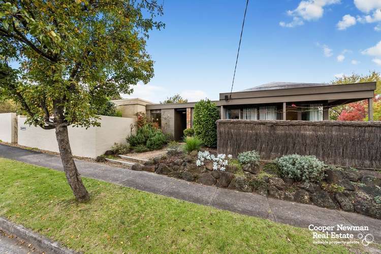 Main view of Homely house listing, 2 Parkleigh Court, Vermont South VIC 3133