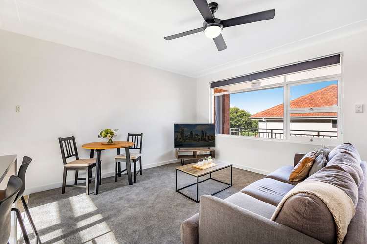 Third view of Homely apartment listing, 5/15 Wyuna Avenue, Freshwater NSW 2096