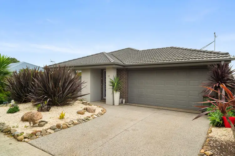 12 Silverstone Drive
