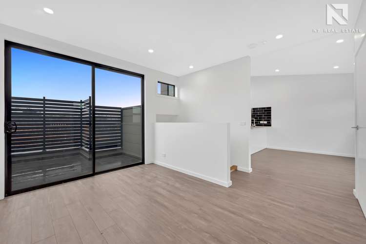 Fourth view of Homely unit listing, 2/14 Clarendon Parade, West Footscray VIC 3012