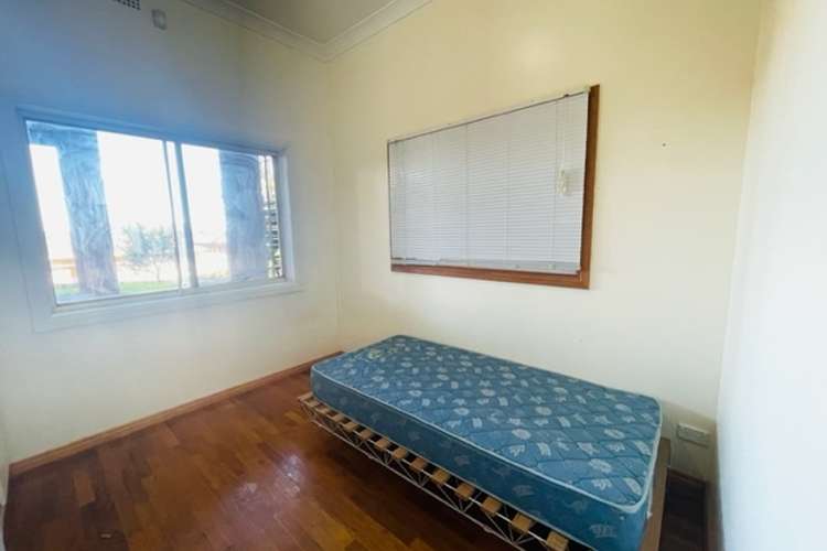 Fifth view of Homely unit listing, 2/8 Wilding Street, Marsfield NSW 2122