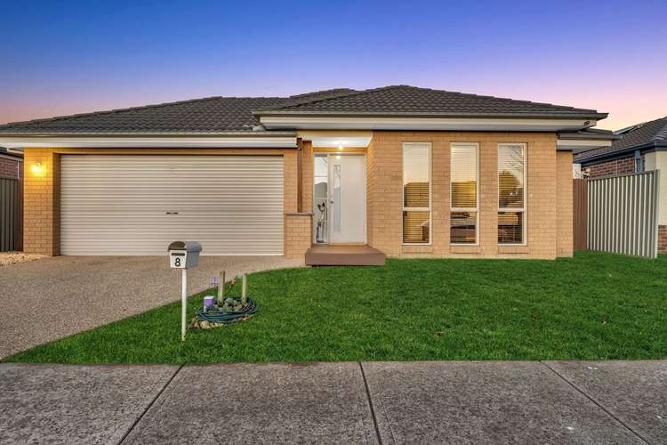 Main view of Homely house listing, 8 Reynard Place, Cranbourne East VIC 3977