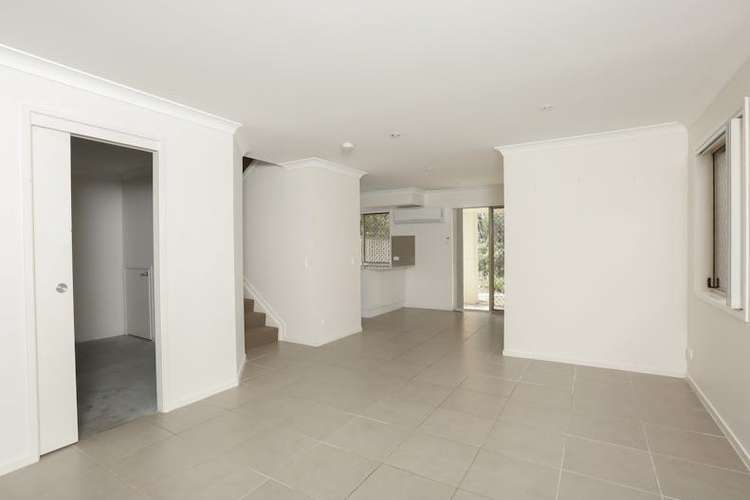 Third view of Homely townhouse listing, 1/140 Endeavour Boulevard, North Lakes QLD 4509