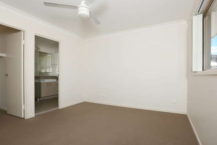 Seventh view of Homely townhouse listing, 1/140 Endeavour Boulevard, North Lakes QLD 4509