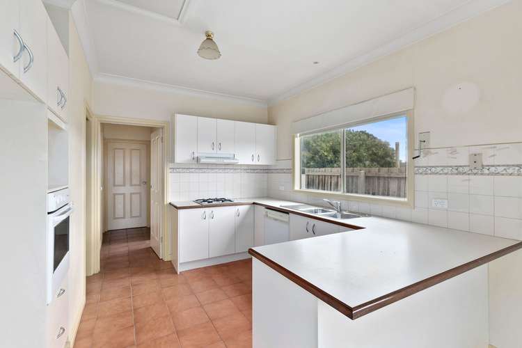 Sixth view of Homely townhouse listing, 2/130 Roslyn Road, Belmont VIC 3216