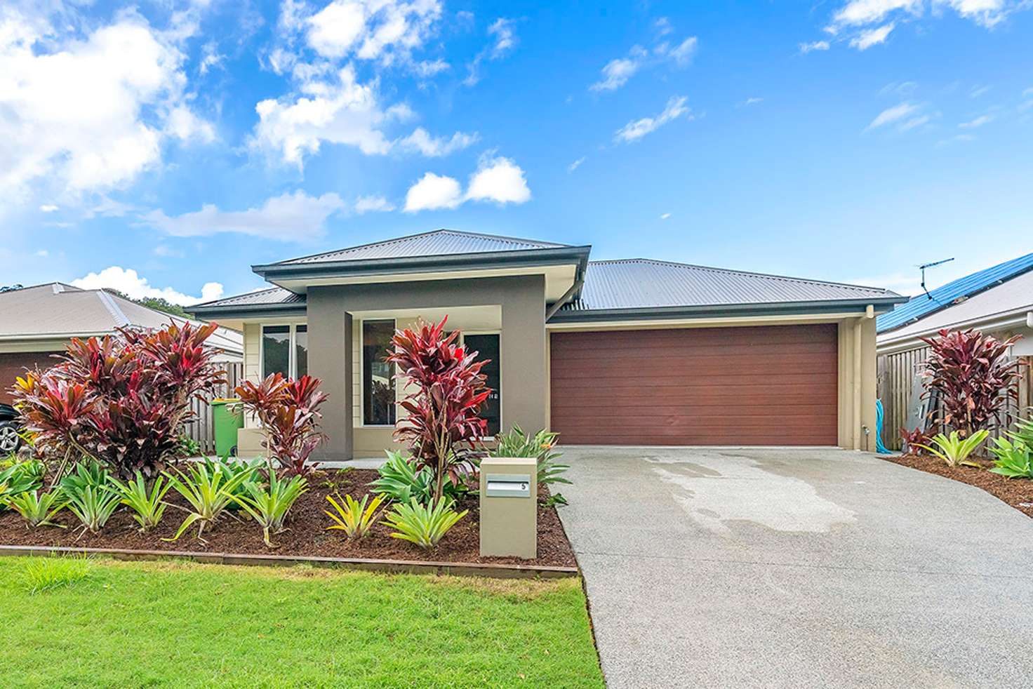 Main view of Homely house listing, 5 Valley Mist Place, Maudsland QLD 4210