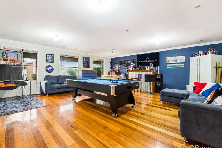 Fifth view of Homely house listing, 6 Sarah Place, Carrum Downs VIC 3201