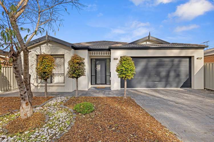 32 Waterview Drive, White Hills VIC 3550