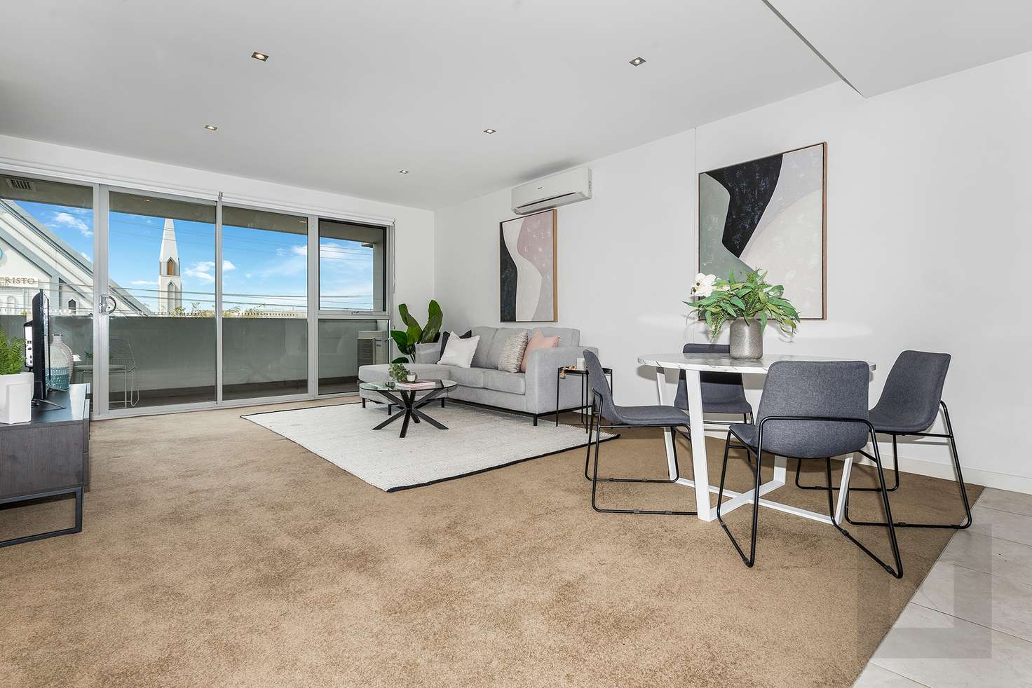 Main view of Homely apartment listing, 10/12 Crefden Street, Maidstone VIC 3012