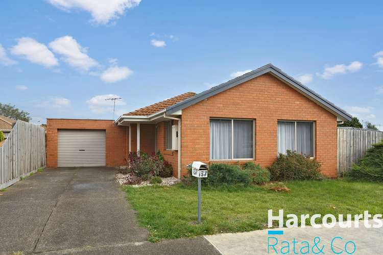 137 Centenary Drive, Mill Park VIC 3082