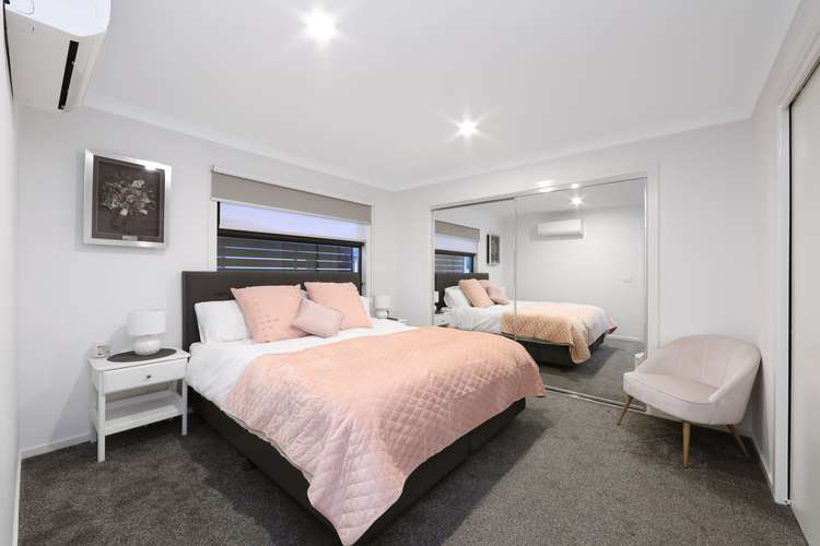 Sixth view of Homely unit listing, 4/13 Baileyana Drive, Endeavour Hills VIC 3802