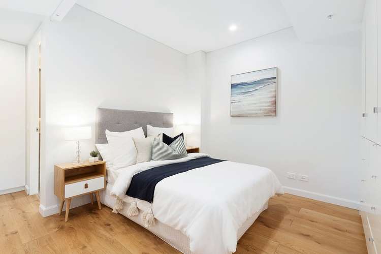 Third view of Homely apartment listing, 204/7 Oscar Street, Chatswood NSW 2067