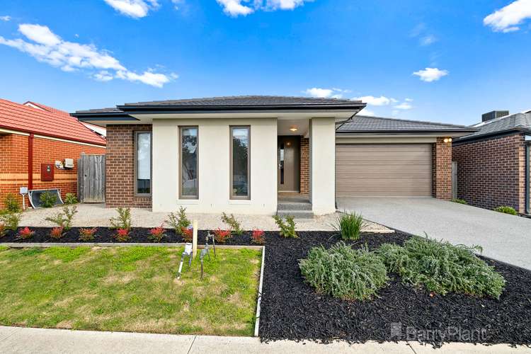 Main view of Homely house listing, 25 Boonwurrung Street, Cranbourne East VIC 3977
